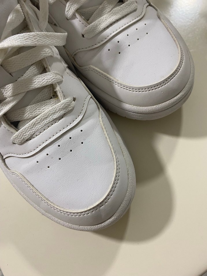 Beyaz Adidas Hoops 3.0 unisex Spor sneakers - Görsel 3