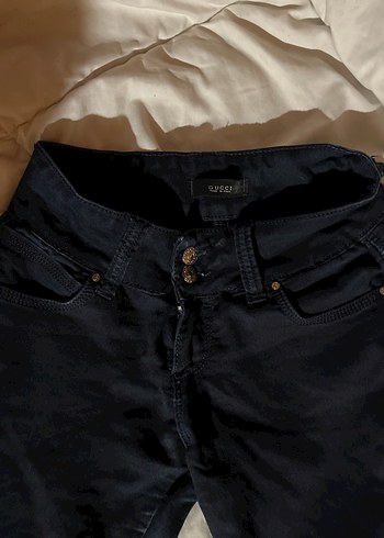 Gucci Koyu Lacivert Denim Jean Dusuk Bel