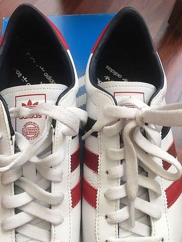 42 Beden beyaz Renk Adidas erkek ayakkabı