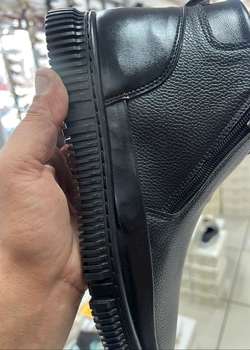 Siyah Detaylı Erkek Günlük Bot - Görsel 5