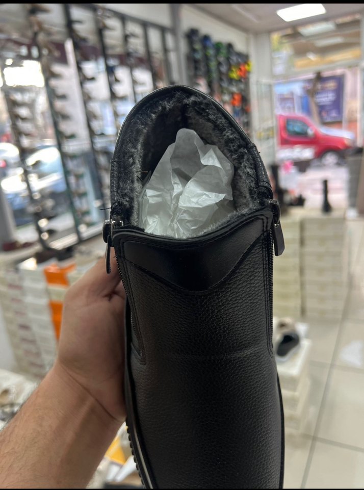 Erkek Siyah  Bot - Görsel 3