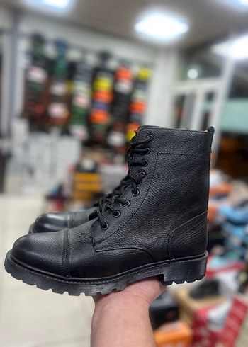 Siyah Deri Erkek Biker Bot - Görsel 3