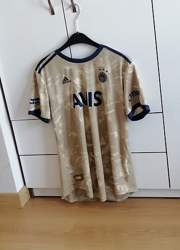 Fenerium Adidas forması. 