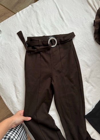 Kahverengi Kemerli Kadın Kumaş Pantolon