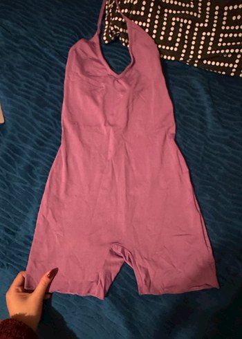 Mor V Yaka Mini Kadın Tulum - Görsel 6