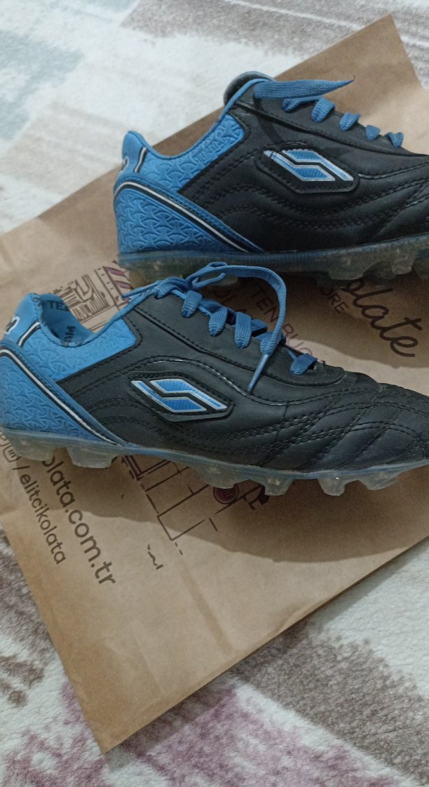 Erkek Lacivert Futbol Ayakkabısı Velcro 37 numara - Görsel 2