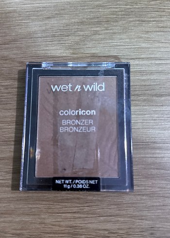 Wet n wild