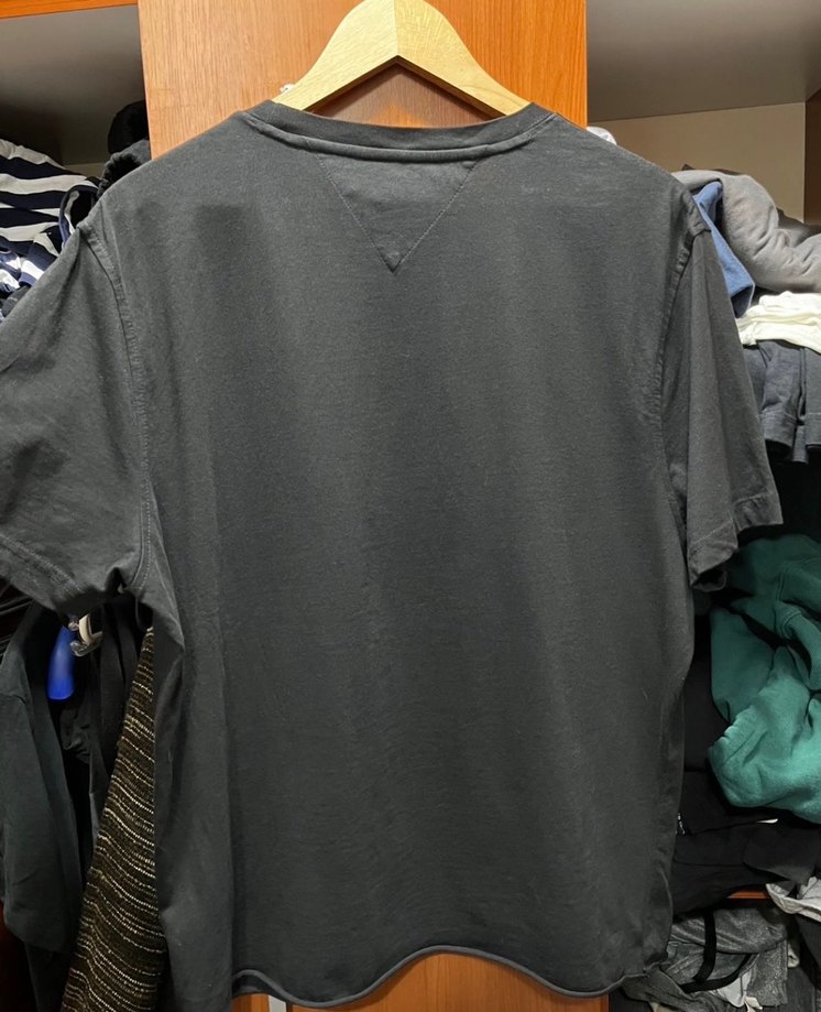 Tommy Hilfiger crop kesim siyah Tişört - Görsel 2