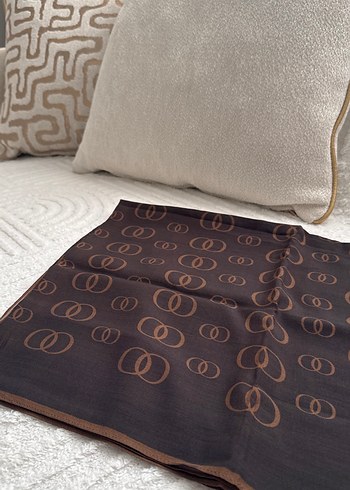 Zincir Detaylı Kahverengi imannor şal - Görsel 2