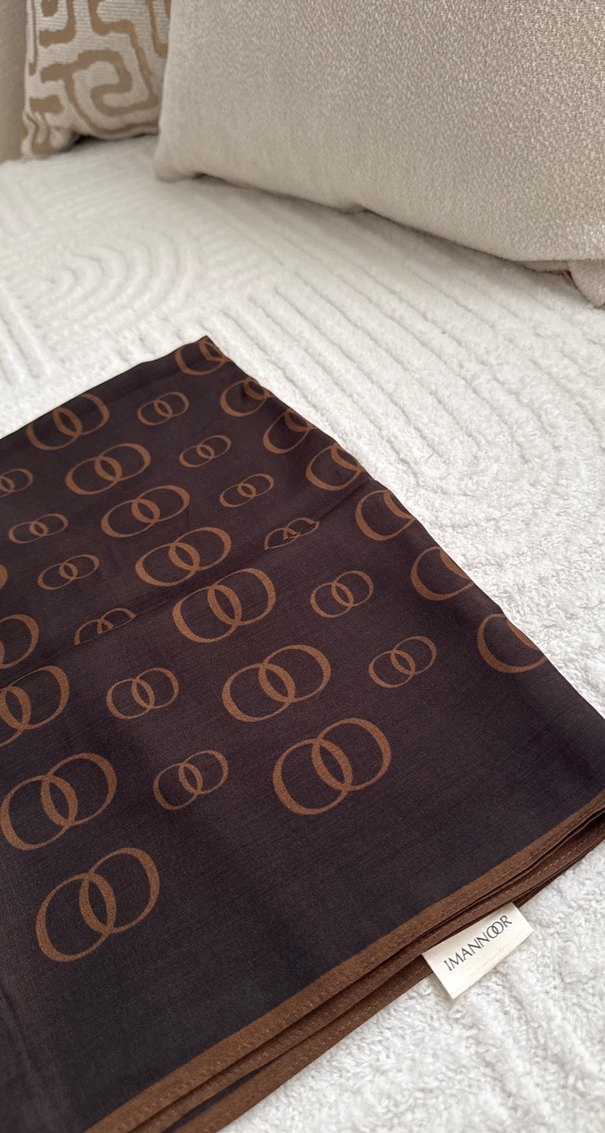 Zincir Detaylı Kahverengi imannor şal - Görsel 3