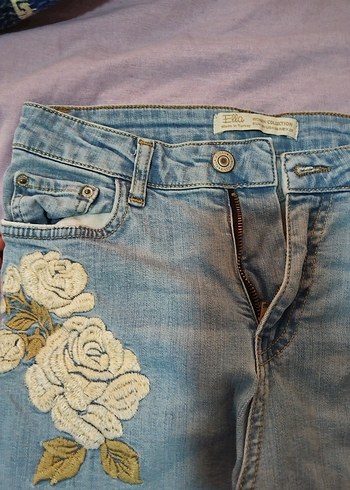 Nakışlı ve Dantelli Mavi Kadın Kot Pantolon - Görsel 3