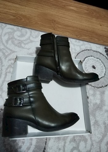 Kadın Haki renkte Deri Topuklu Botlar - Görsel 2