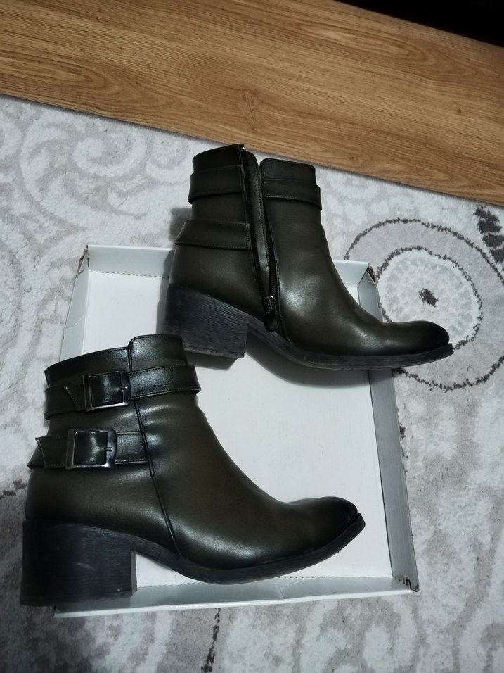 Kadın Haki renkte Deri Topuklu Botlar - Görsel 2