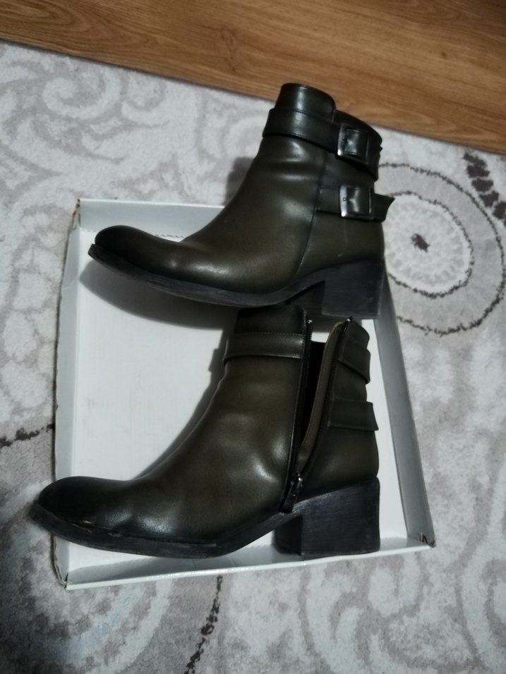 Kadın Haki renkte Deri Topuklu Botlar - Görsel 3