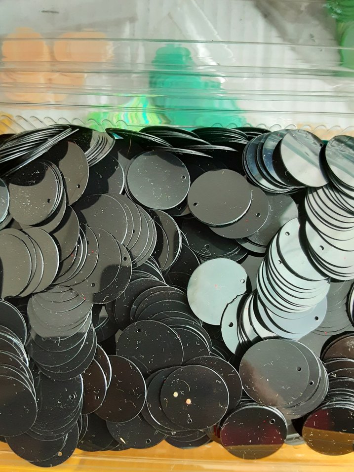 Çok Renkli Yuvarlak süs eşyası - Görsel 4