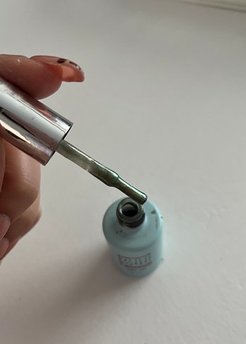 2JJ Kedigözü kalıcı oje - Görsel 3