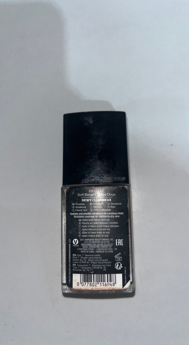 Wet n Wild Sıvı Fondöten Soft Beige - Görsel 2