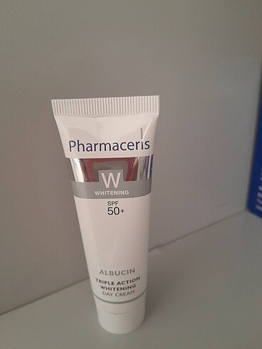 Pharmaceris