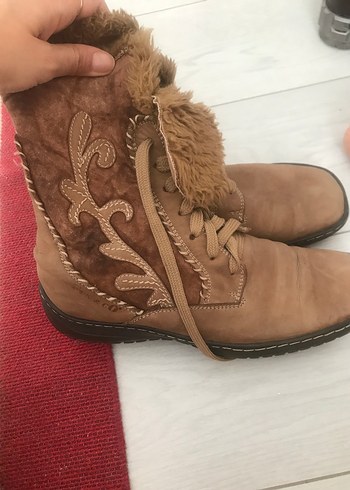 39 Beden Kahverengi Süet Kürklü Kadın Bot
