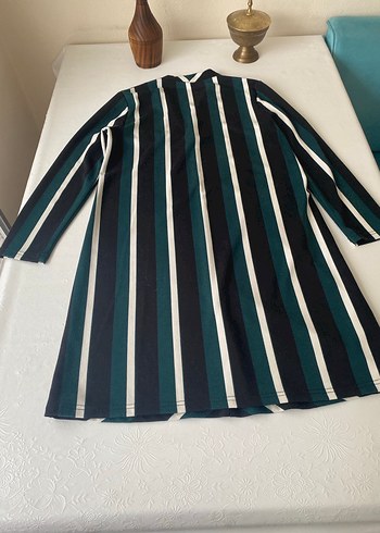 Çizgili V Yaka Midi Triko Elbise - Görsel 7