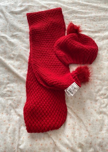 Kırmızı Örgü Çocuk Bere ve Atkı Seti - Görsel 2