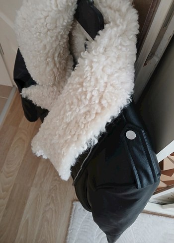 Kürk Detaylı Siyah Deri Biker Ceket - Görsel 5