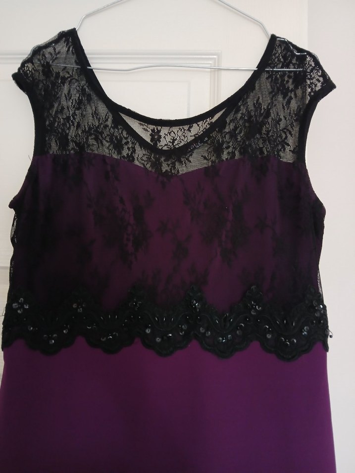 Mor Dantel Detaylı Midi Elbise - Görsel 3