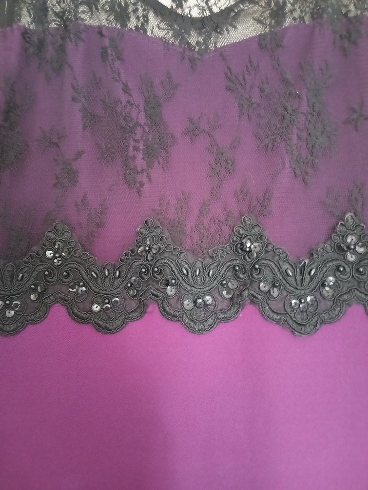 Mor Dantel Detaylı Midi Elbise - Görsel 2