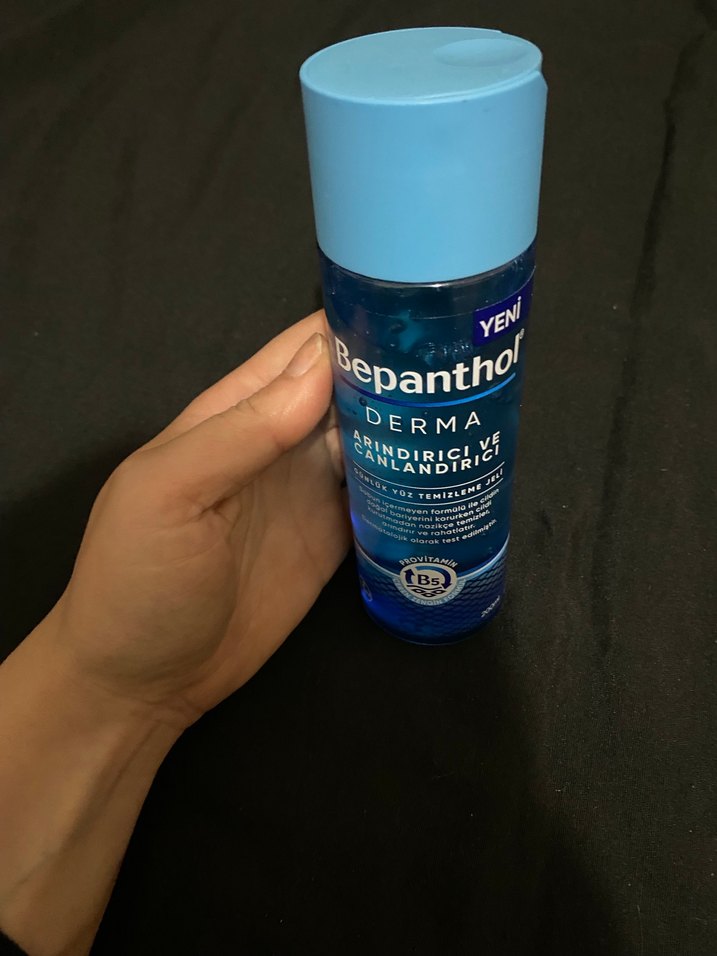Bepanthol Derma Arındırıcı Canlandırıcı Jel 200 ml - Görsel 2
