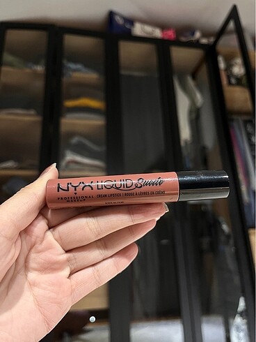 NYX mat powder lipstick