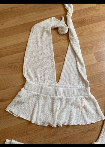 Beyaz Askılı Takım - Görsel 3