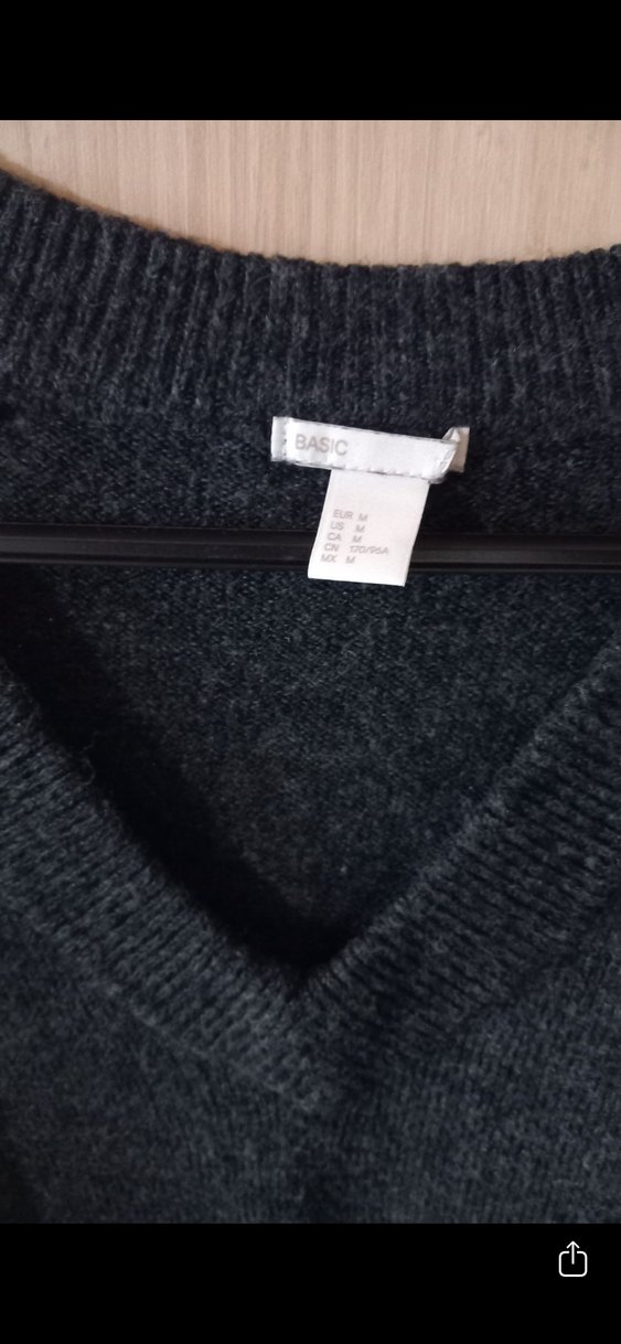 Gri V Yakalı Örgü Kadın Kazak - Görsel 3