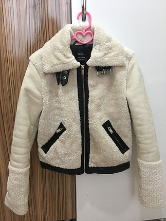 Bershka mont