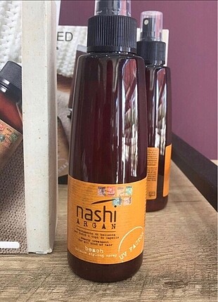 Nashi plaj spreyi