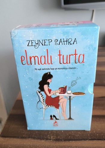 Ayçöreği ve Elmalı Turta - Zeynep Sahra