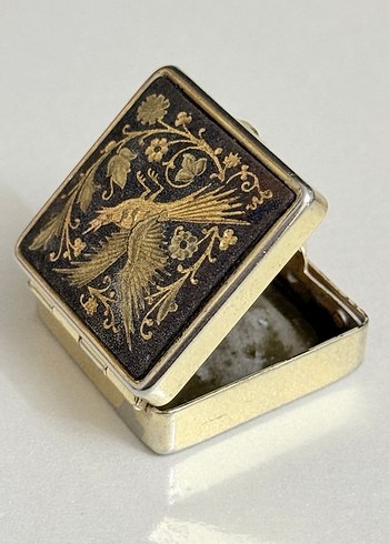 TOLEDO ALTIN KAKMA ENFIYE KUTUSU - Görsel 7