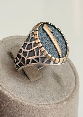 925 AYAR GÜMÜŞ VAV HARFLİ YÜZÜK - Görsel 2