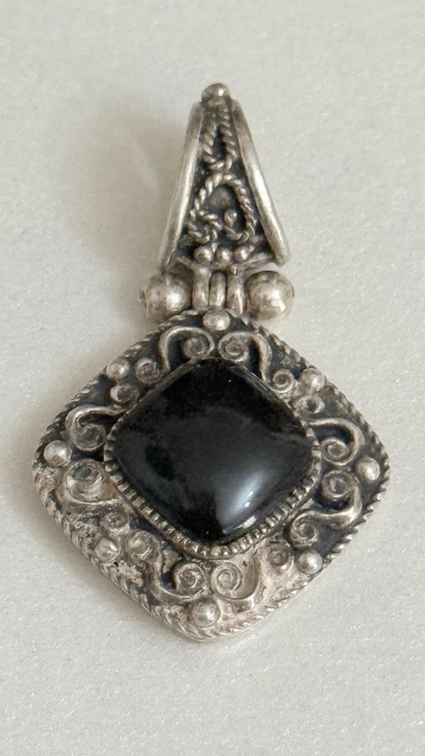 925 AYAR GÜMÜŞ ONİKS TAŞLI KOLYE UCU - Görsel 2