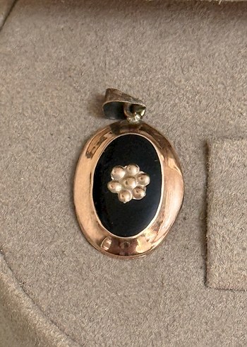 14 AYAR ALTIN SİYAH MİNE İŞLEMELİ KOLYE - Görsel 2