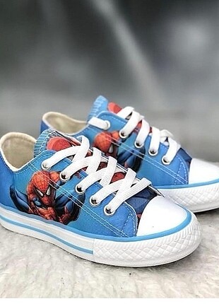 KARAKTERLİ SPİDERMAN ÇOCUK SPOR AYAKKABI