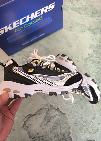 36 Beden beyaz Renk Skechers D LİTES Beyaz Gri Yılan Desenli