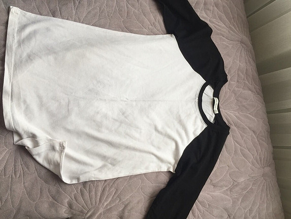Bershka tshirt