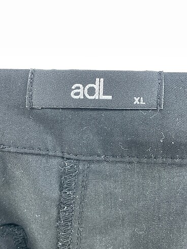 xl Beden siyah Renk Adil Işık Mini Şort %70 İndirimli.