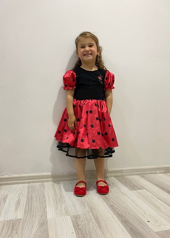 4 Yaş Beden kırmızı Renk Kız Çocuk abiye