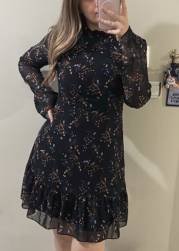 Dantel Detaylı Siyah elbise - Görsel 3