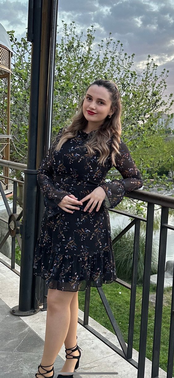 Dantel Detaylı Siyah elbise - Görsel 2