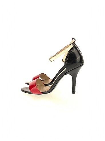 Diğer Stiletto %70 İndirimli.