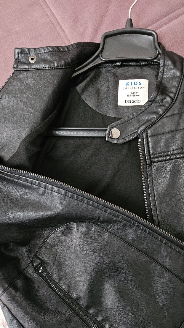 Erkek Çocuk Taş Gibi Deri Ceket - Görsel 4