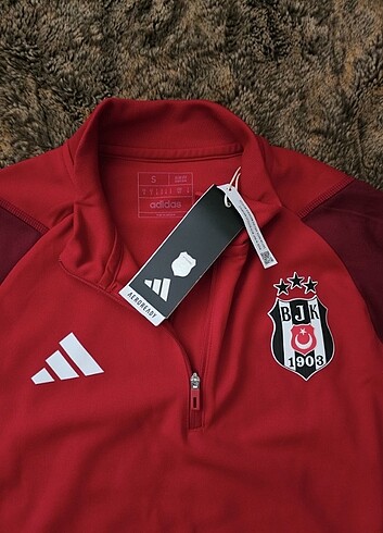 s Beden kırmızı Renk Adidas Beşiktaş Sweatshirt S