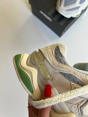 37 Beden çeşitli Renk NEW BALANCE 9060 X BRICKS & WOOD